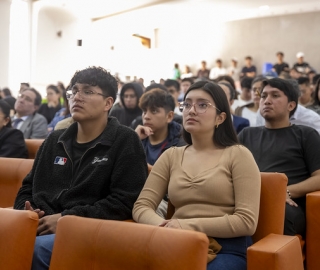 Conferencia Magistral “Del dato al impacto: la materia prima de la economía del siglo XXI”.
