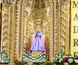 Misa Institucional en honor a la Virgen de El Cisne Misa Institucional en honor a la Virgen de El Cisne