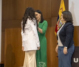 Imposición de mandiles a internos rotativos de la carrera de Nutrición y Dietética – Cohorte mayo 2025 / abril 2026