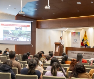 Congreso: Cuidado Integral y Multidisciplinario del Adulto Mayor