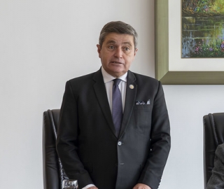 Posesión de nuevas autoridades académicas