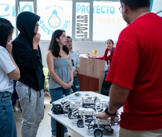 FIRST LEGO en el Innova Fest UTPL FIRST LEGO en el Innova Fest UTPL