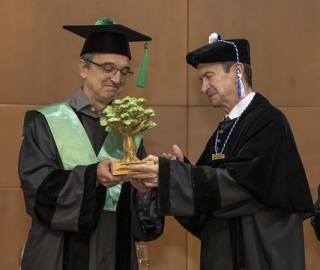 Sesión Solemne Honoris Causa | Dr. Adrián Escudero