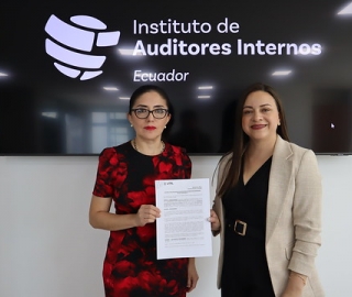 Firma de Convenio entre la Maestría en Auditoría UTPL y el Instituto de Auditores Internos de Ecuador (IAIE)