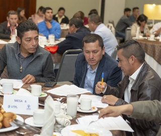Desayuno de trabajo "Desafíos de la Planificación y el Ordenamiento Territorial" Desayuno de trabajo "Desafíos de la Planificación y el Ordenamiento Territorial"