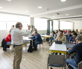 Capacitación con el Dr. Albert Sangrá | Fortalecimiento docente en la Modalidad a Distancia y en Línea Capacitación con el Dr. Albert Sangrá | Fortalecimiento docente en la Modalidad a Distancia y en Línea