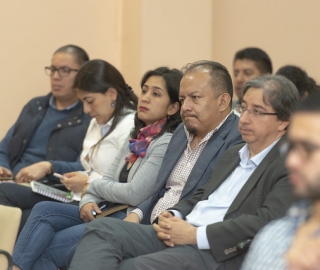 Estudiantes de la carrera de Economía debaten implicaciones de la Carta de Intención con el FMI Estudiantes de la carrera de Economía debaten implicaciones de la Carta de Intención con el FMI