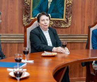 UTPL y Bienal de Cuenca firman convenio para impulsar el Congreso de las Nuevas Pedagogías del Arte Contemporáneo UTPL y Bienal de Cuenca firman convenio para impulsar el Congreso de las Nuevas Pedagogías del Arte Contemporáneo