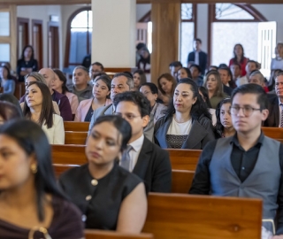 Imposición de mandiles | Carrera de Bioquímica y Farmacia Imposición de mandiles | Carrera de Bioquímica y Farmacia