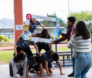 Desfile de Promociones y Ginkana – 25 Años de Medicina UTPL