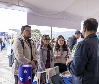 Feria Académica 2025 "Transforma tu Vida Universitaria"