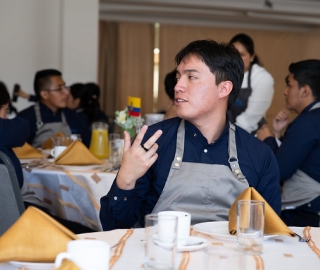 Aldea Global Gastronómica: Innovación en Equipos e Instalaciones de Restauración con el Mgtr. Fabián de Jesús Castañeda Orozco, de la Universidad ECCI – Colombia Aldea Global Gastronómica: Innovación en Equipos e Instalaciones de Restauración con el Mgtr. Fabián de Jesús Castañeda Orozco, de la Universidad ECCI – Colombia