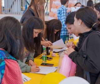 Feria de Inclusión Universitaria: Incluir para transformar Feria de Inclusión Universitaria: Incluir para transformar
