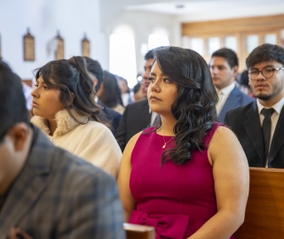 Imposición de mandiles a estudiantes de Fisioterapia