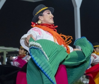 Noches mágicas UTPL 2025