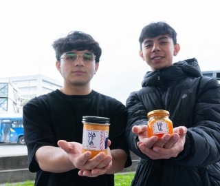 Desfile de Promociones y Ginkana – 25 Años de Medicina UTPL