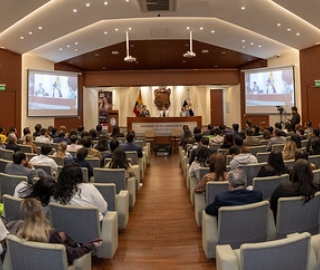 Presentación de obras jurídicas de Felipe Rodríguez Moreno en la UTPL