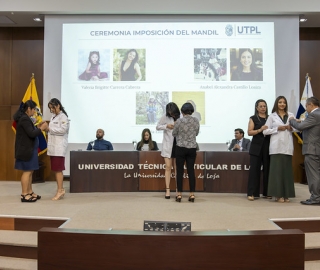 Ceremonia de imposición de mandiles a los estudiantes de 7mo ciclo de la carrera de Psicología Clínica