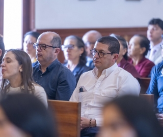 Imposición de mandiles a internos rotativos de la carrera de Nutrición y Dietética – Cohorte mayo 2025 / abril 2026