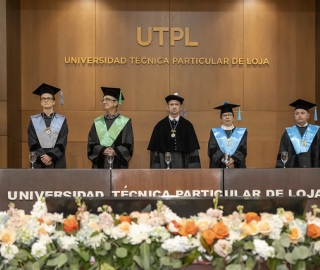 Sesión Solemne Honoris Causa | Dr. Adrián Escudero