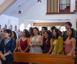 Imposición de Insignias – Carrera de Medicina