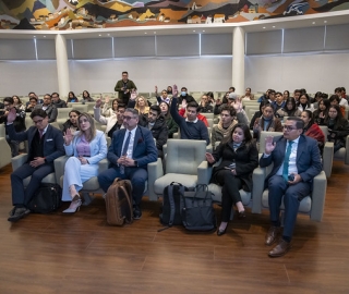 Política exterior y cooperación internacional con Viceministro de Cancillería Política exterior y cooperación internacional con Viceministro de Cancillería