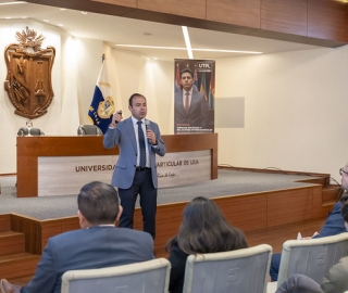 Política exterior y cooperación internacional con Viceministro de Cancillería Política exterior y cooperación internacional con Viceministro de Cancillería