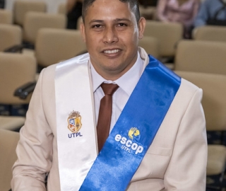Décimo Quinta Promoción de Graduados ESCOP UTPL Décimo Quinta Promoción de Graduados ESCOP UTPL