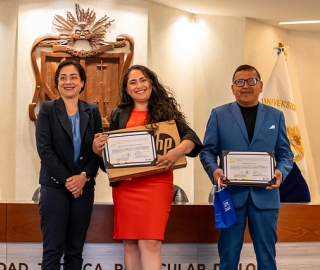 III Premiación de Trabajos de Titulación y de Integración Curricular III Premiación de Trabajos de Titulación y de Integración Curricular