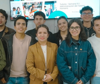 Gestión del Talento en Acción: Aprendizaje Experiencial en Empresas Industriales