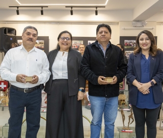 40 años danzando identidad | Jahua Ñan UTPL 40 años danzando identidad | Jahua Ñan UTPL