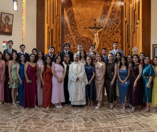 Imposición de Insignias – Carrera de Medicina