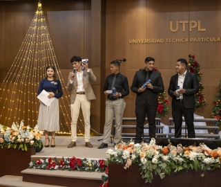 I Festival de Villancicos en inglés "Bells & Voices" I Festival de Villancicos en inglés "Bells & Voices"