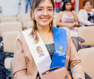 Décimo Quinta Promoción de Graduados ESCOP UTPL Décimo Quinta Promoción de Graduados ESCOP UTPL