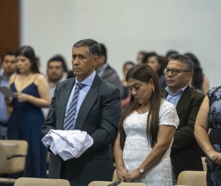 Imposición de mandiles a los estudiantes de Medicina