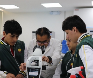 Talleres Académicos de las carreras de Alimentos, Biología y Finanzas Talleres Académicos de las carreras de Alimentos, Biología y Finanzas