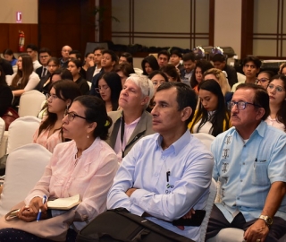 UTPL presente en el I Summit de Cooperativas de Ahorro y Crédito en Guayaquil UTPL presente en el I Summit de Cooperativas de Ahorro y Crédito en Guayaquil