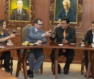 Firma de convenio con Universidad Nacional Hermilio Valdizán Firma de convenio con Universidad Nacional Hermilio Valdizán