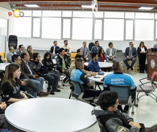 Presentación del libro "Seguridad, Paz y Desarrollo" de César Ulloa