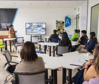 Conexia | Tecnologías Inmersivas en la Industria Conexia | Tecnologías Inmersivas en la Industria