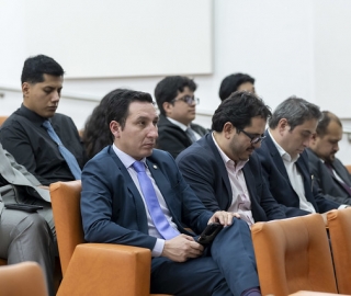 Diálogos Éticos: El ejercicio de la abogacía entre la defensa de los derechos y el compromiso con la verdad