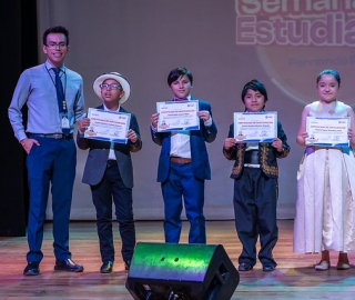 Concurso de canto en la Semana del Estudiante "Fernando Rielo" 2025 Concurso de canto en la Semana del Estudiante "Fernando Rielo" 2025