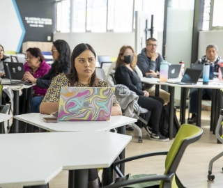 Curso de formación docente "Diseño y aplicación del Aprendizaje Basado en Proyectos en la docencia universitaria" Curso de formación docente "Diseño y aplicación del Aprendizaje Basado en Proyectos en la docencia universitaria"