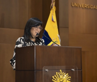 Imposición de Insignias – Carrera de Medicina