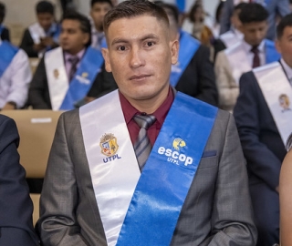 Décimo Quinta Promoción de Graduados ESCOP UTPL Décimo Quinta Promoción de Graduados ESCOP UTPL
