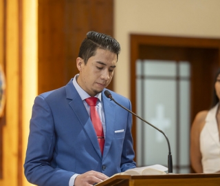 Imposición de mandiles a estudiantes de Fisioterapia