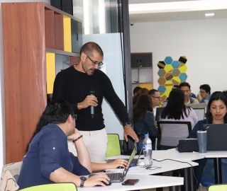 Curso de formación docente "Diseño y aplicación del Aprendizaje Basado en Proyectos en la docencia universitaria" Curso de formación docente "Diseño y aplicación del Aprendizaje Basado en Proyectos en la docencia universitaria"