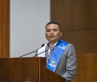 Décimo Quinta Promoción de Graduados ESCOP UTPL Décimo Quinta Promoción de Graduados ESCOP UTPL