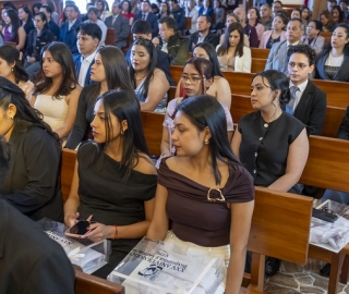 Imposición de mandiles | Carrera de Bioquímica y Farmacia Imposición de mandiles | Carrera de Bioquímica y Farmacia