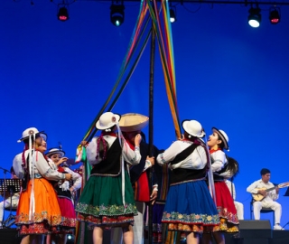 40 años danzando identidad | Jahua Ñan UTPL 40 años danzando identidad | Jahua Ñan UTPL